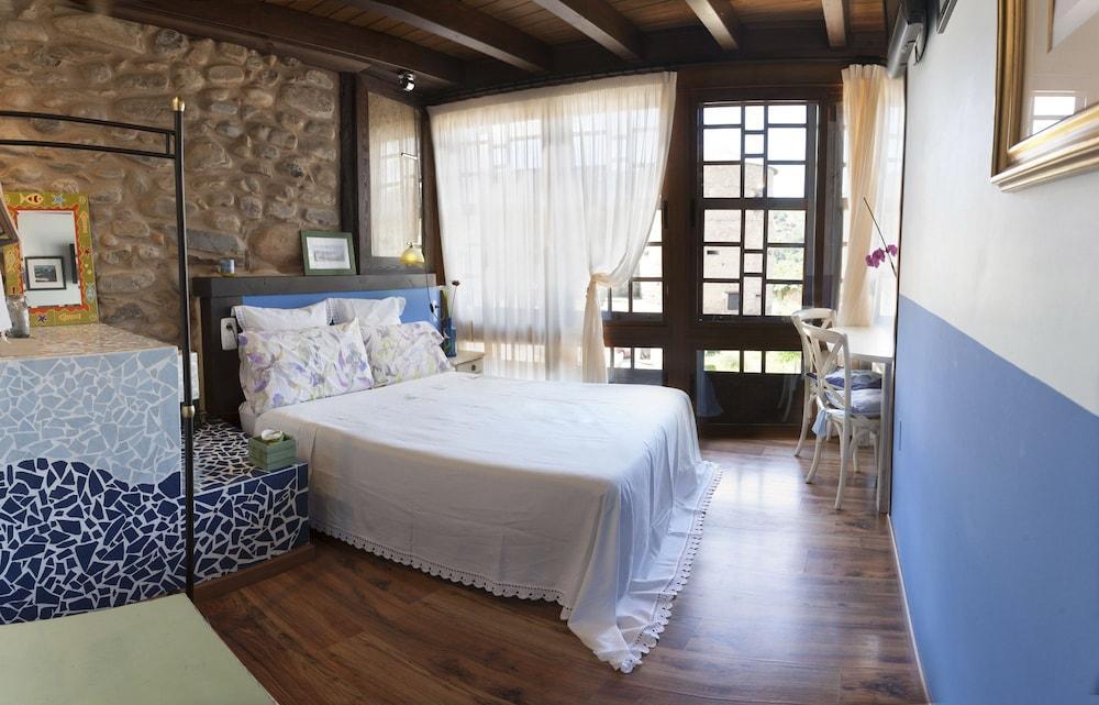 Micro-Hostal La Puerta Del Perdon Villafranca Del Bierzo Exterior foto